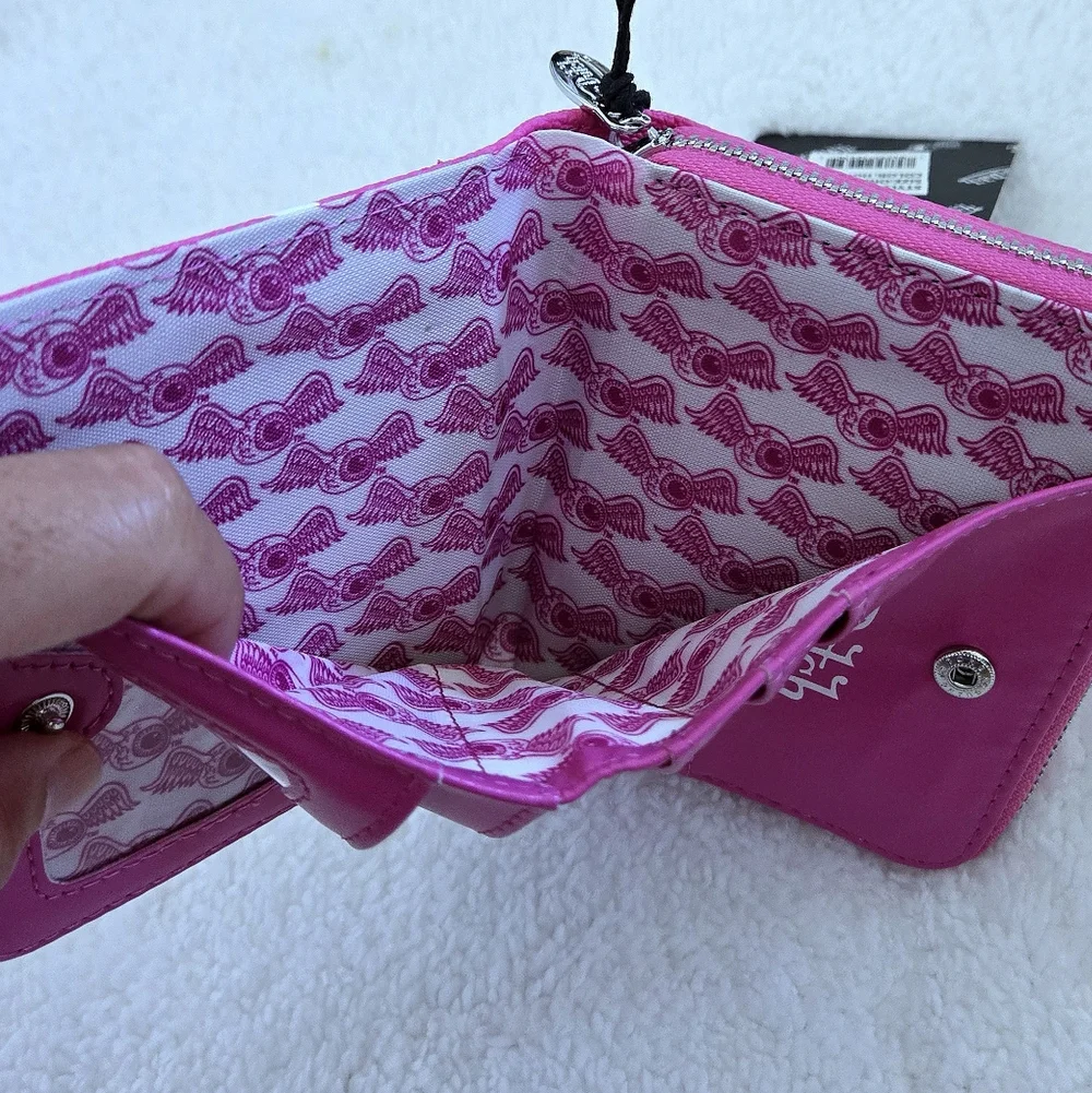 Von Dutch Hot🔥 Pink💕 Bifold✌️ Wallet - NWT